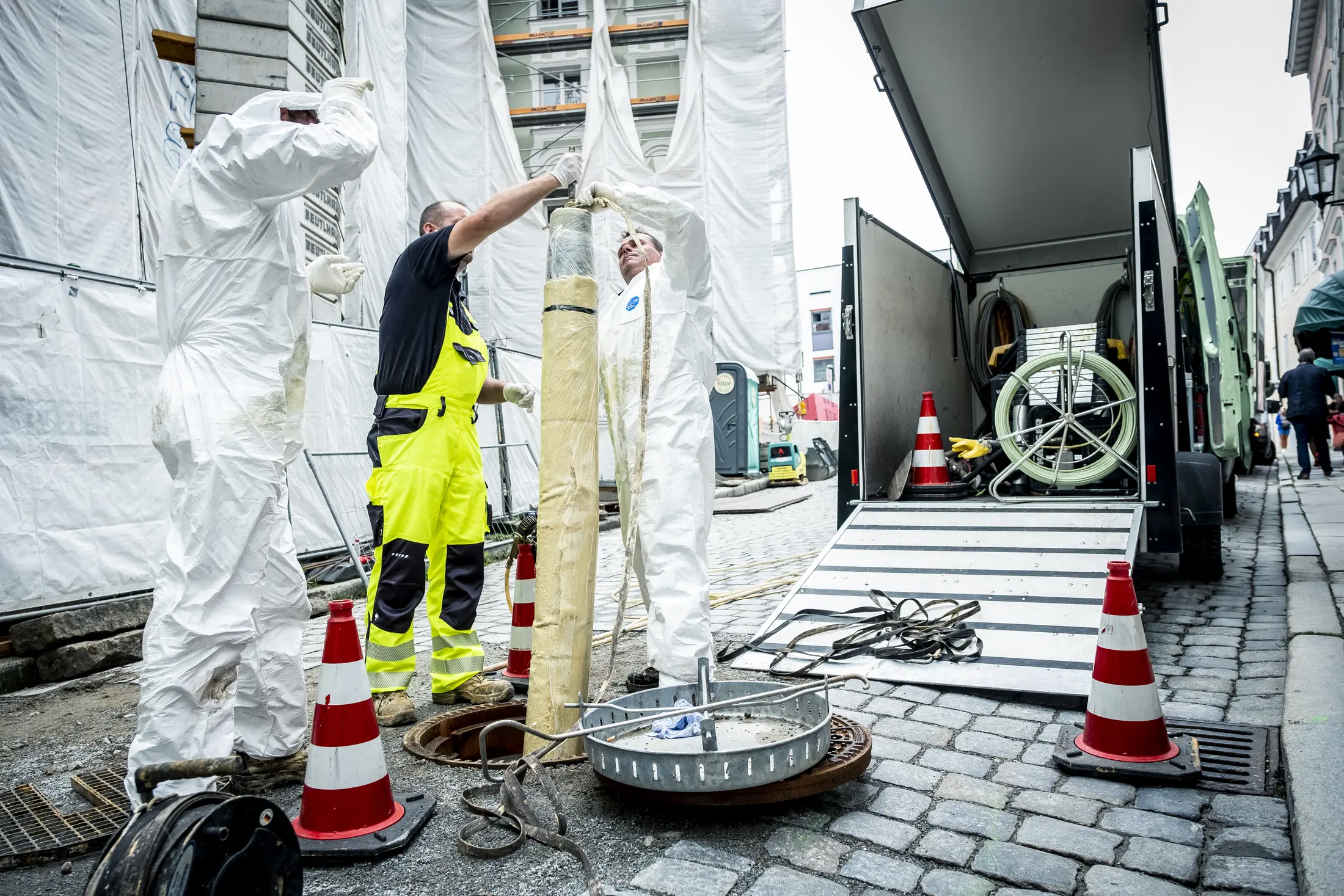 Professionelle Kanalsanierung Professionelle Kanalsanierung